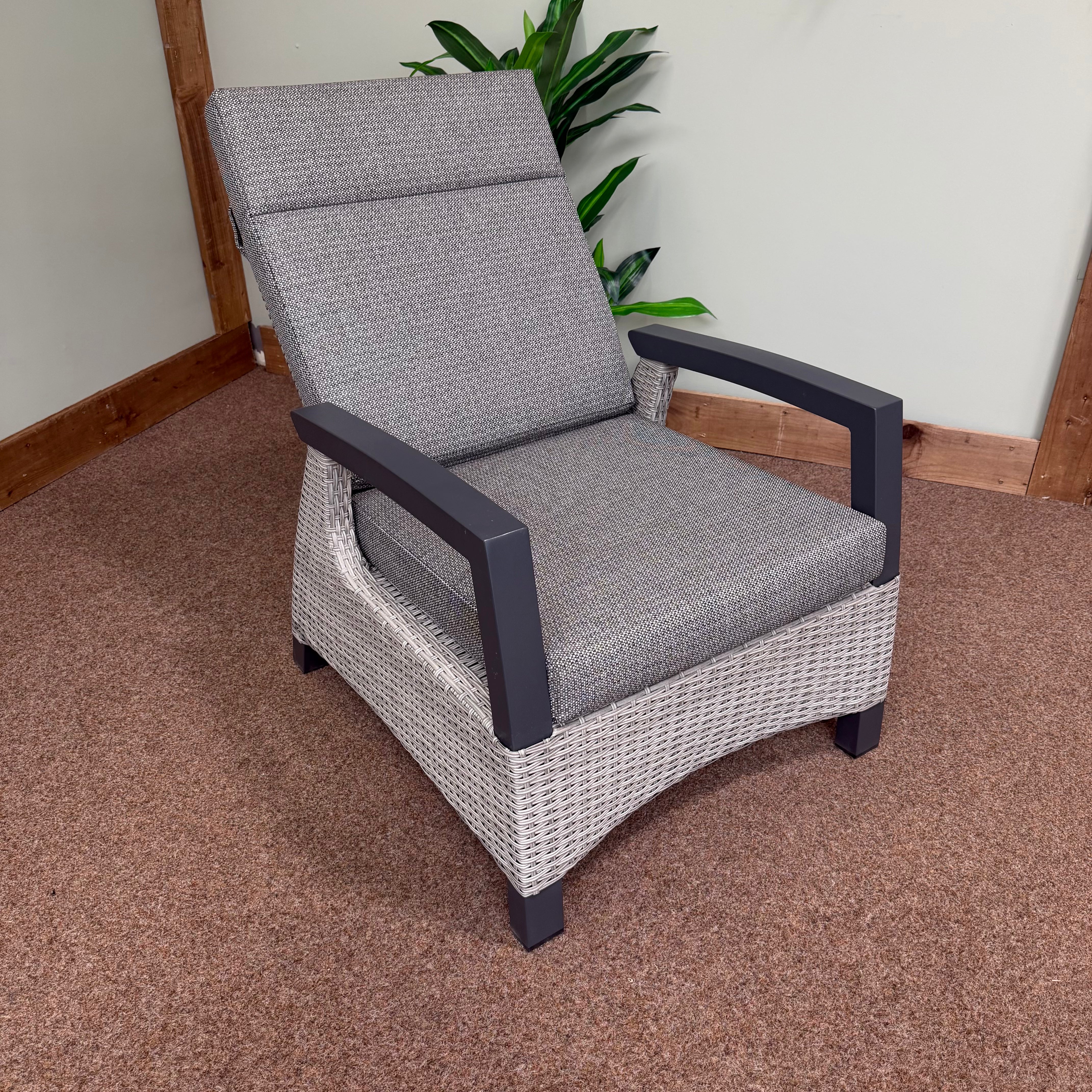 Kendal Reclining Lounge Chair in Grey - All Weather Cushion | Vila - NTC Homes, Inc.
