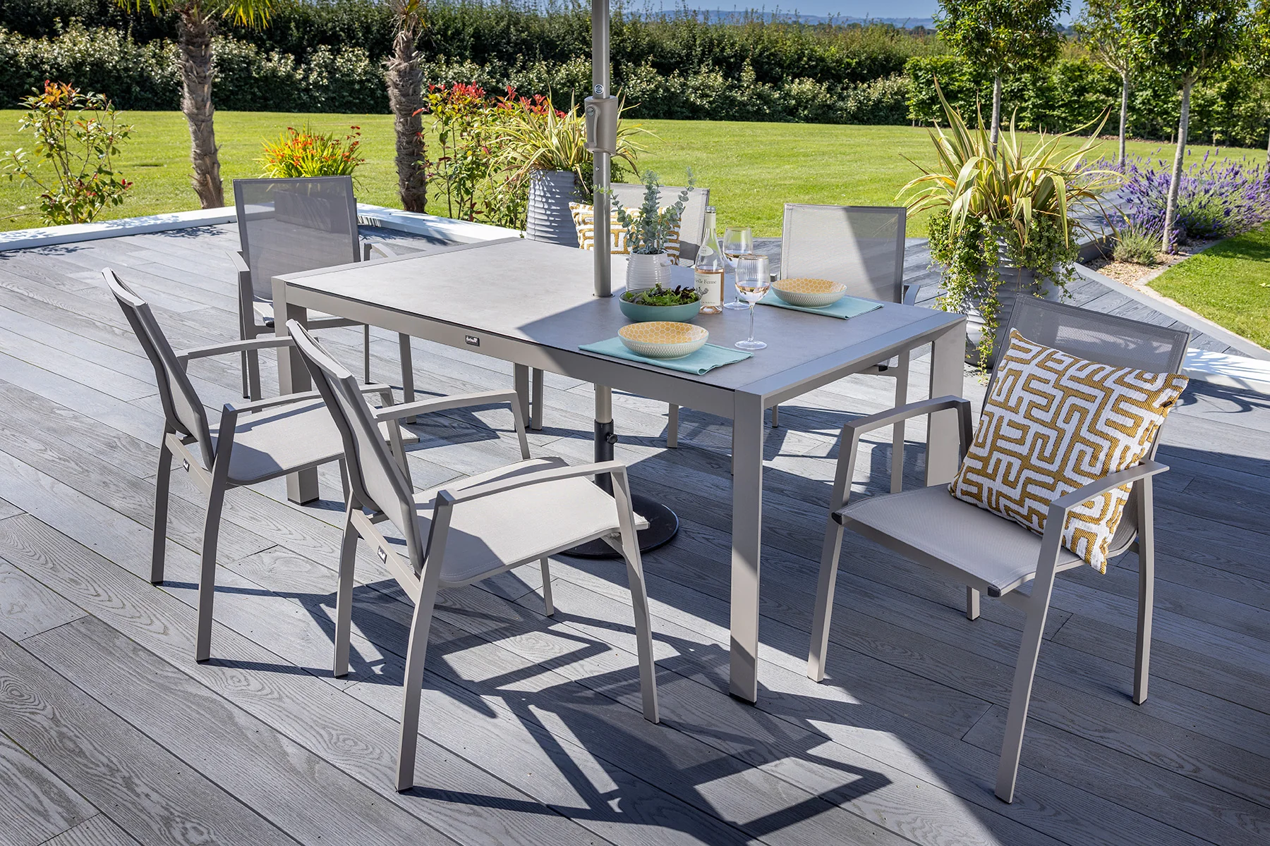 EX DISPLAY - Rio Outdoor 6 Seat Dining Set | Hartman - NTC Homes, Inc.