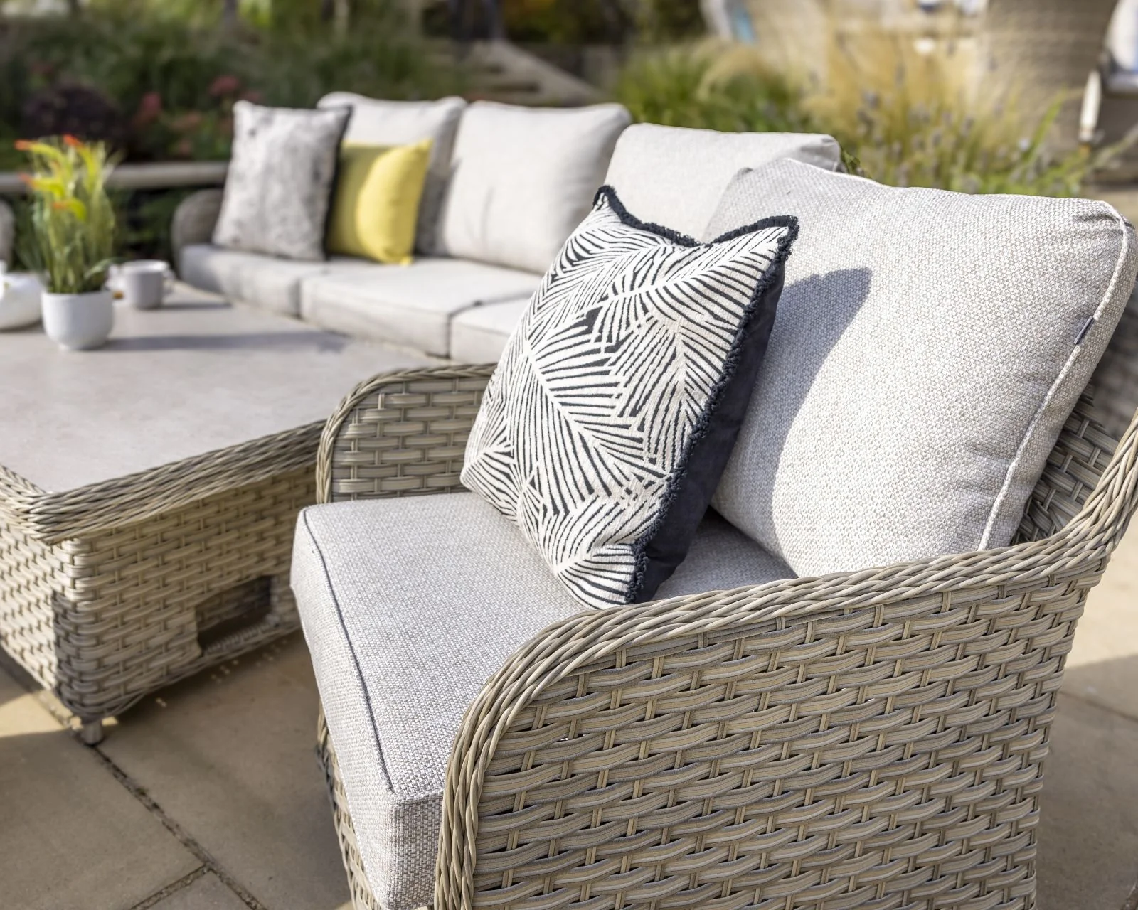Eton Outdoor 3 Seat Casual Lounge Set With Adjustable Table | Hartman - NTC Homes, Inc.