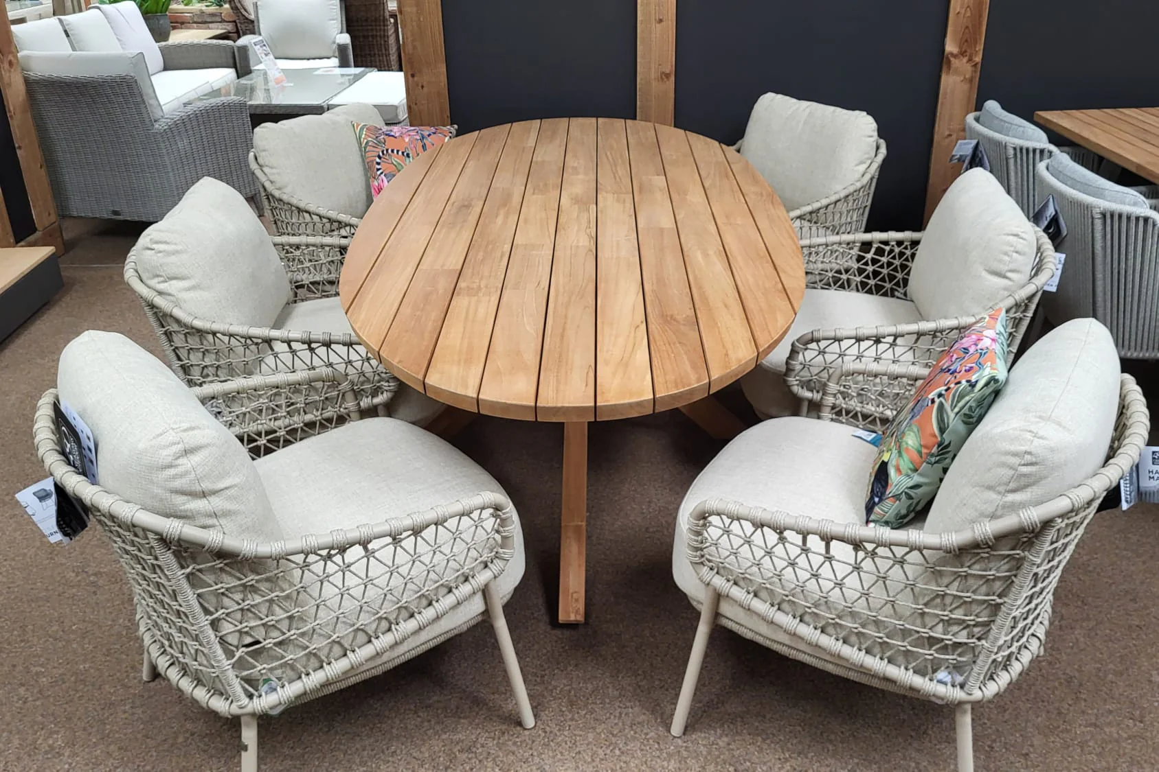 Sardinia 6 Seat Outdoor Dining Set with Prado Table | 4 Seasons Outdoor - NTC Homes, Inc.