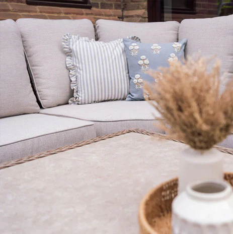 Coniston Corner Lounge Set in Natural | Vila - NTC Homes, Inc.