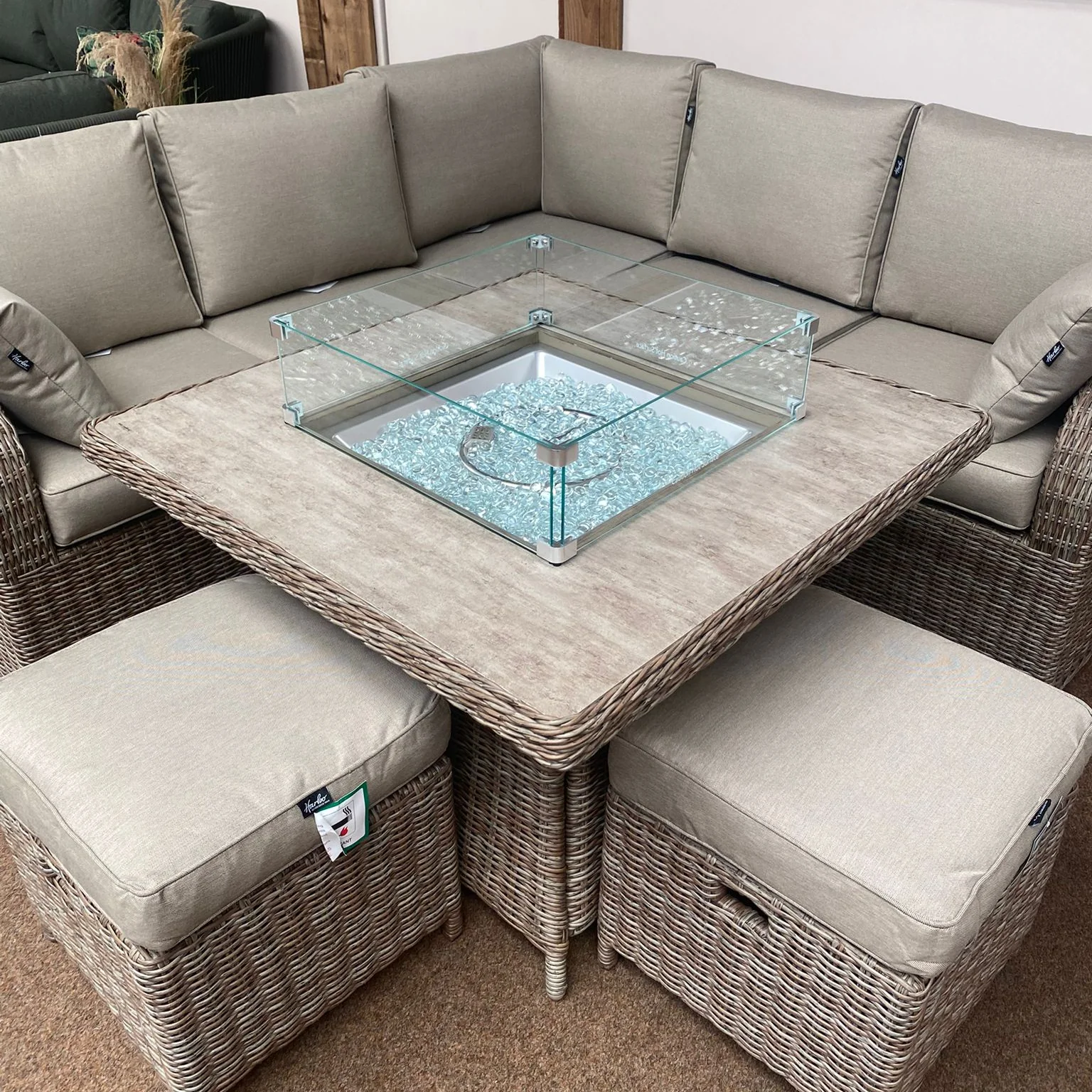 Cotswold Compact Corner with Firepit Table in Heather Beige | Harbo - NTC Homes, Inc.
