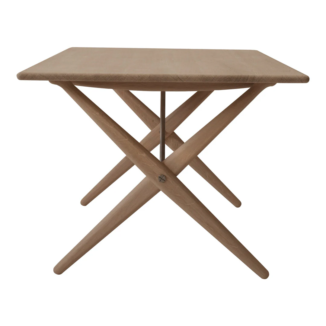 Wegner PP84 Cross Legged Dining Table - NTC Homes, Inc.