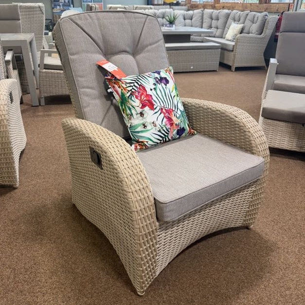 Bowness Reclining Outdoor Chair in Natural | Vila - NTC Homes, Inc.