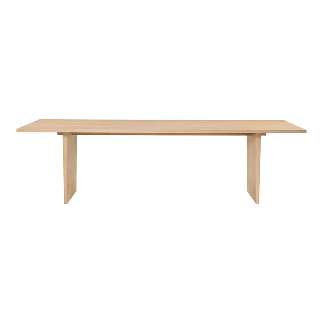 Private Dining Table - NTC Homes, Inc.