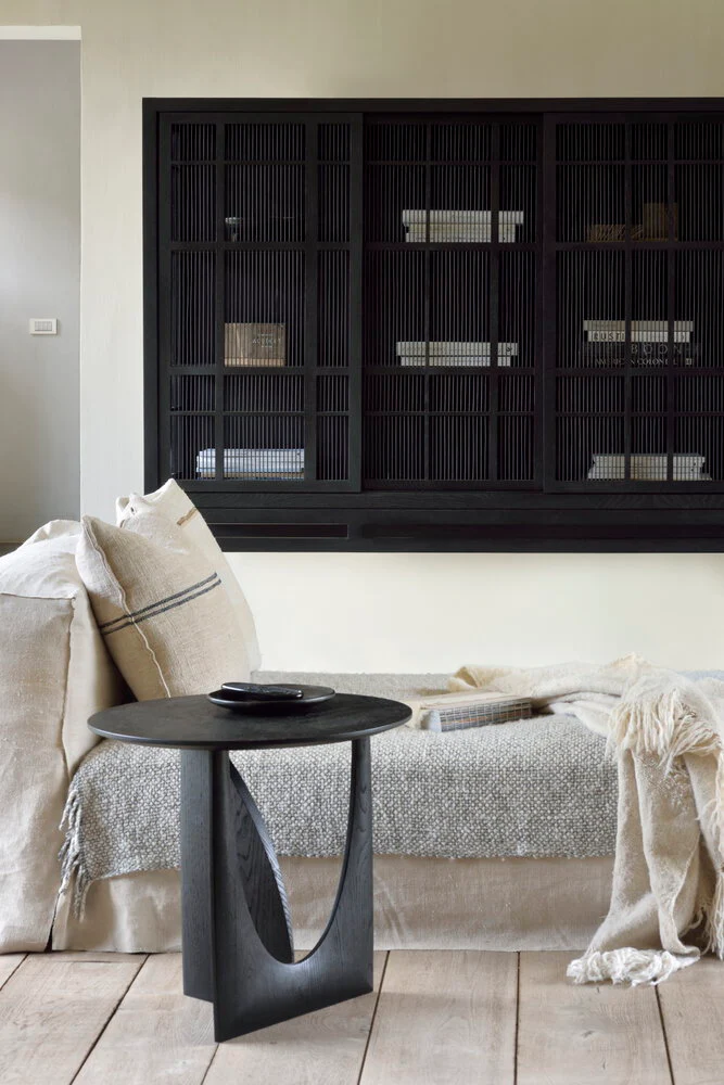 Oak Geometric Black Side Table - NTC Homes, Inc.