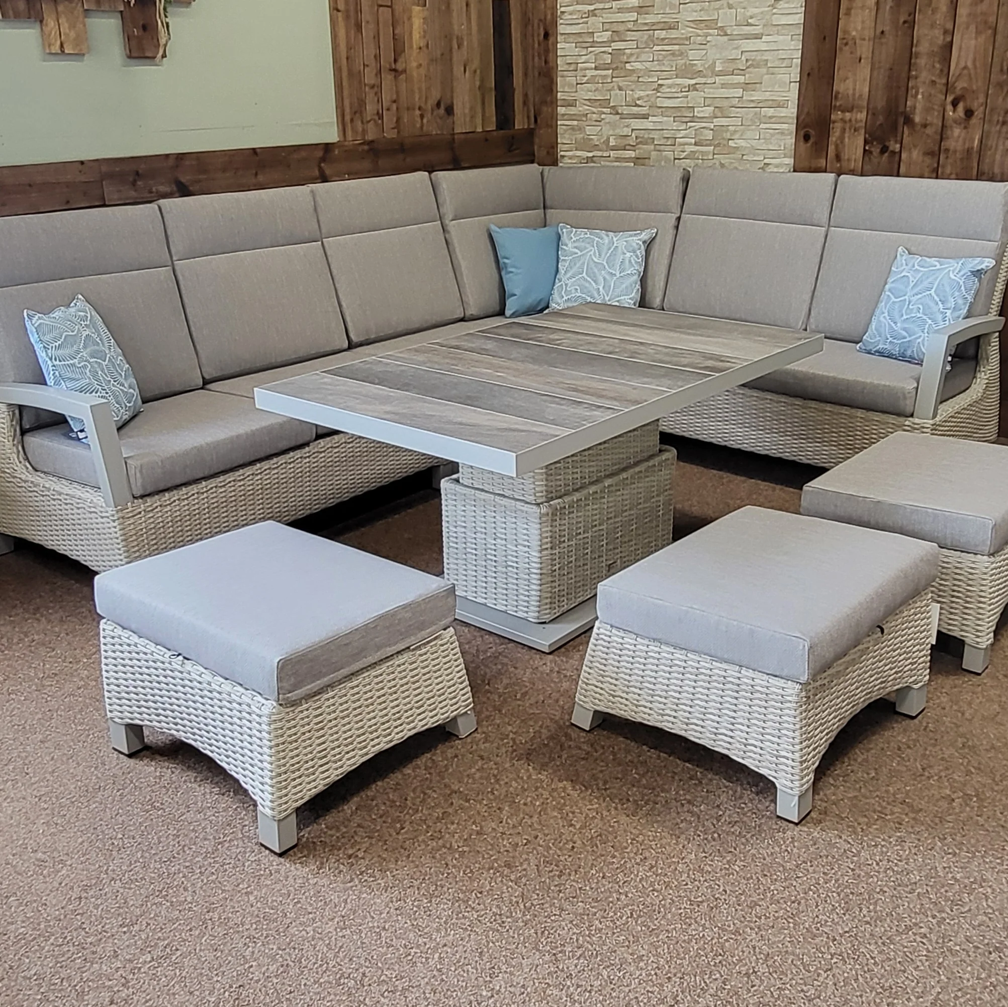 Outdoor Modular Corner with Bowness Adjustable Table in Natural | Kendal By Vila - NTC Homes, Inc.