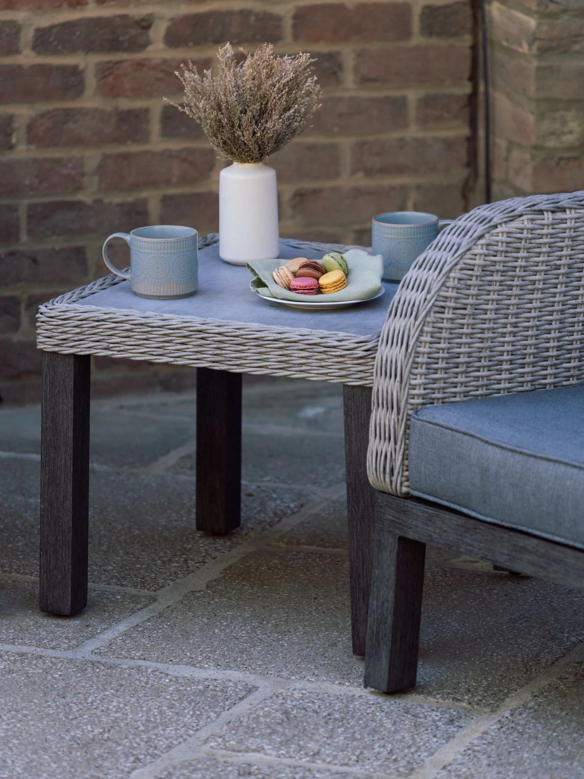 Coniston Bistro Set in Grey | Vila - NTC Homes, Inc.