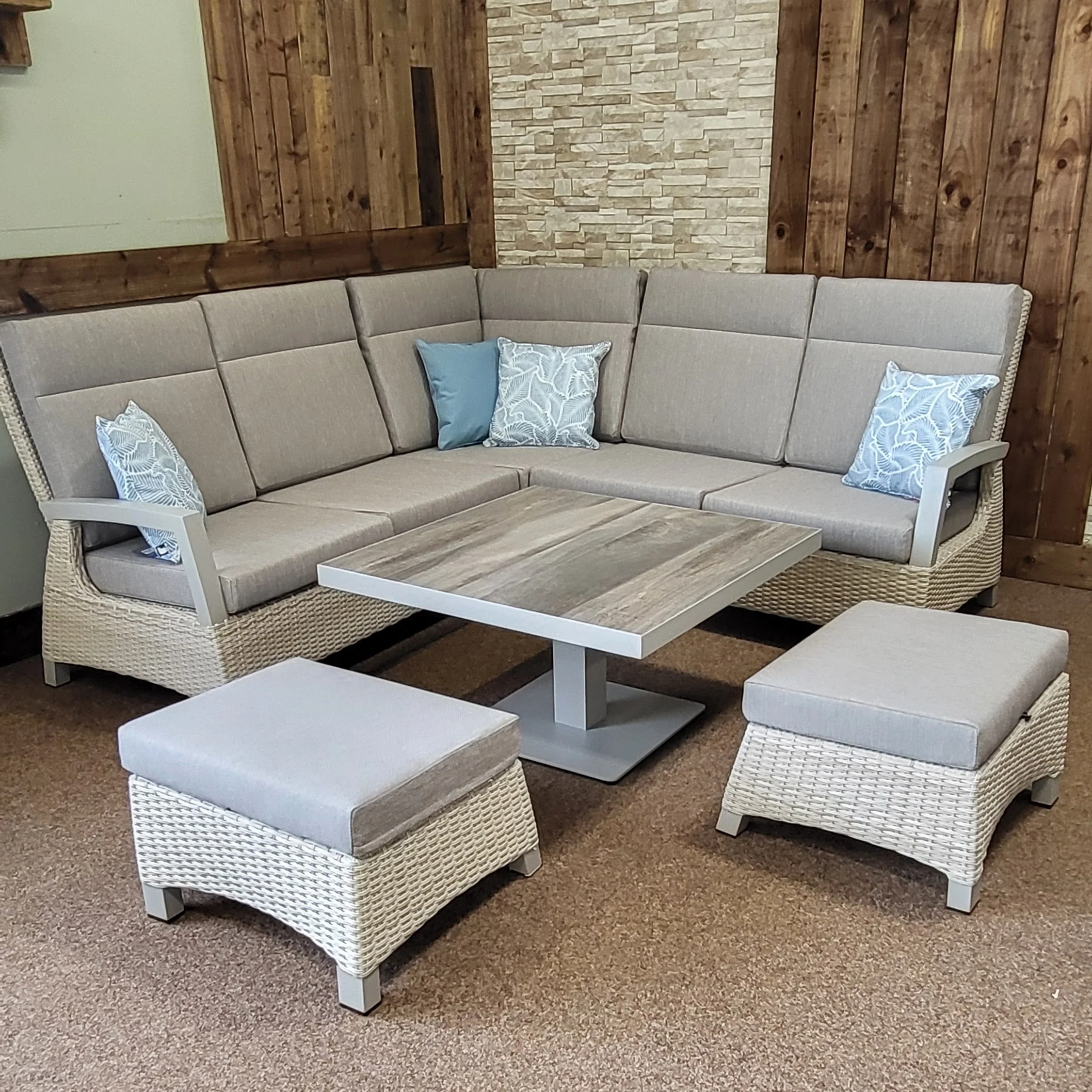 Kendal Outdoor Compact Corner with 90cm Adjustable Table in Natural | Vila - NTC Homes, Inc.