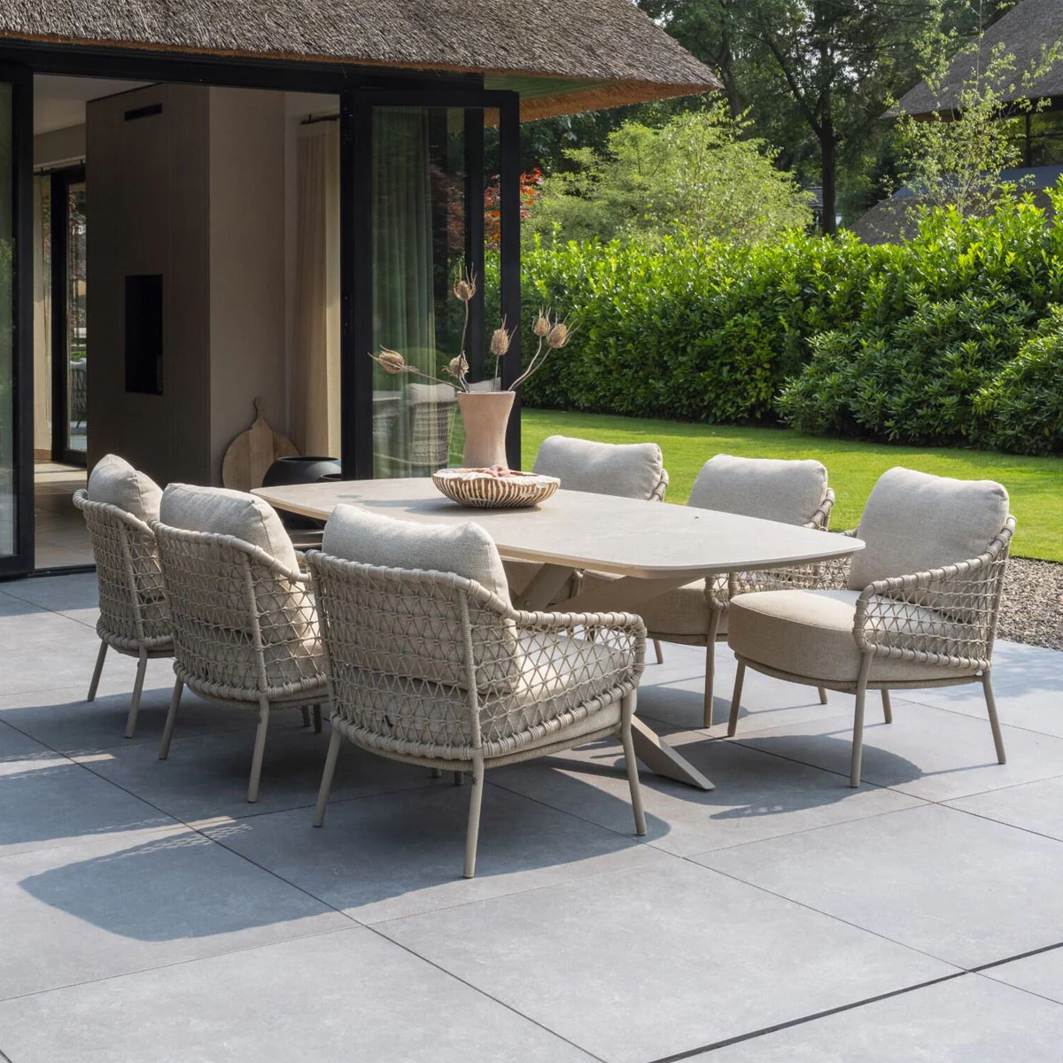 Sardinia 6 Seat Outdoor Dining Set with Nevada Table | 4 Seasons Outdoor - NTC Homes, Inc.